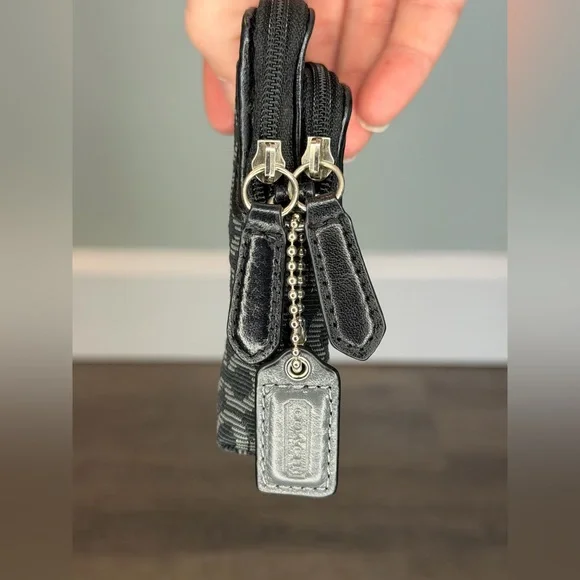 Coach Madison Needlepoint Signature Double Zip Wallet - Picture 3 of 15